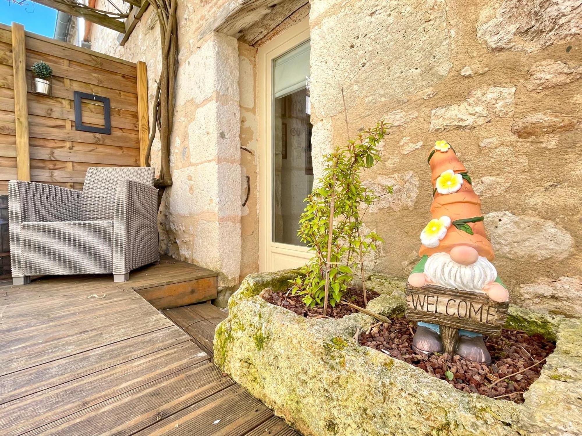 Les Régniers - 1 gîte x4 à 6 et 1 gîte x8 - à réserver ensemble ou séparément Eynesse Exterior foto